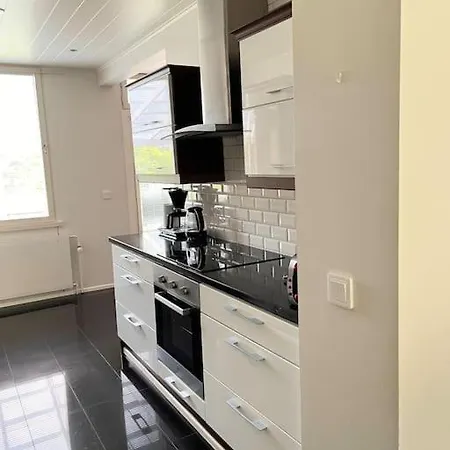 Cozy Near Santa Village W Free Parking Apartment