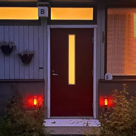 Cozy Near Santa Village W Free Parking