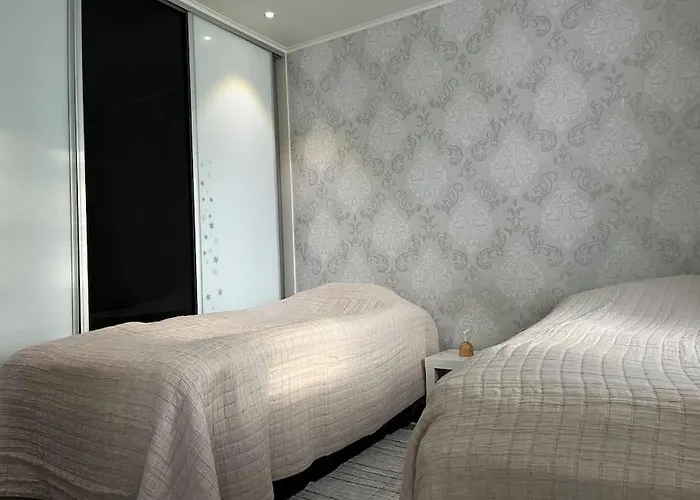 Cozy Near Santa Village W Free Parking Apartament Rovaniemi